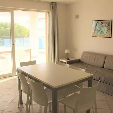 Lägenhet In Lignano 21649 *